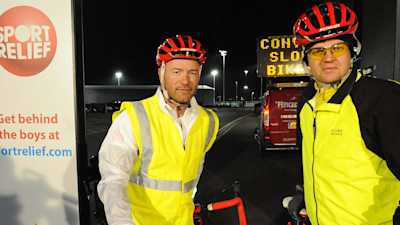 Adrian Chiles and Alan Shearer during their cycle