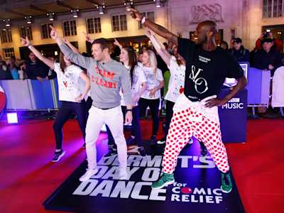 Dermot O'Leary dancing