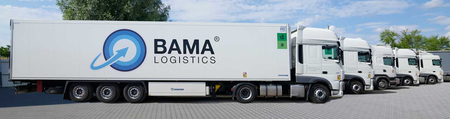 Samochody ciężarowe DAF, z naczepami typu chłodnia. Część Floty Bama Logistics