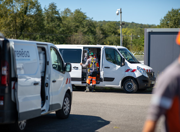 collaborateurs Teréga avec leur équipement sécurité