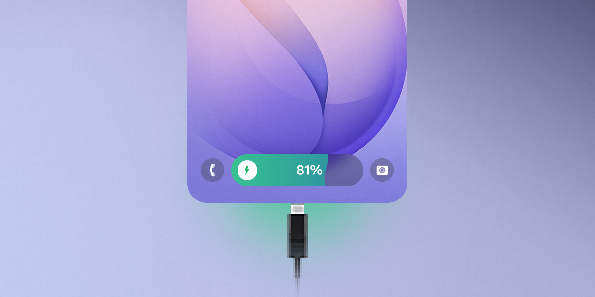 Het scherm van een telefoon uit de S26-serie die voor 81 procent wordt opgeladen met een USB-C oplaadkabel