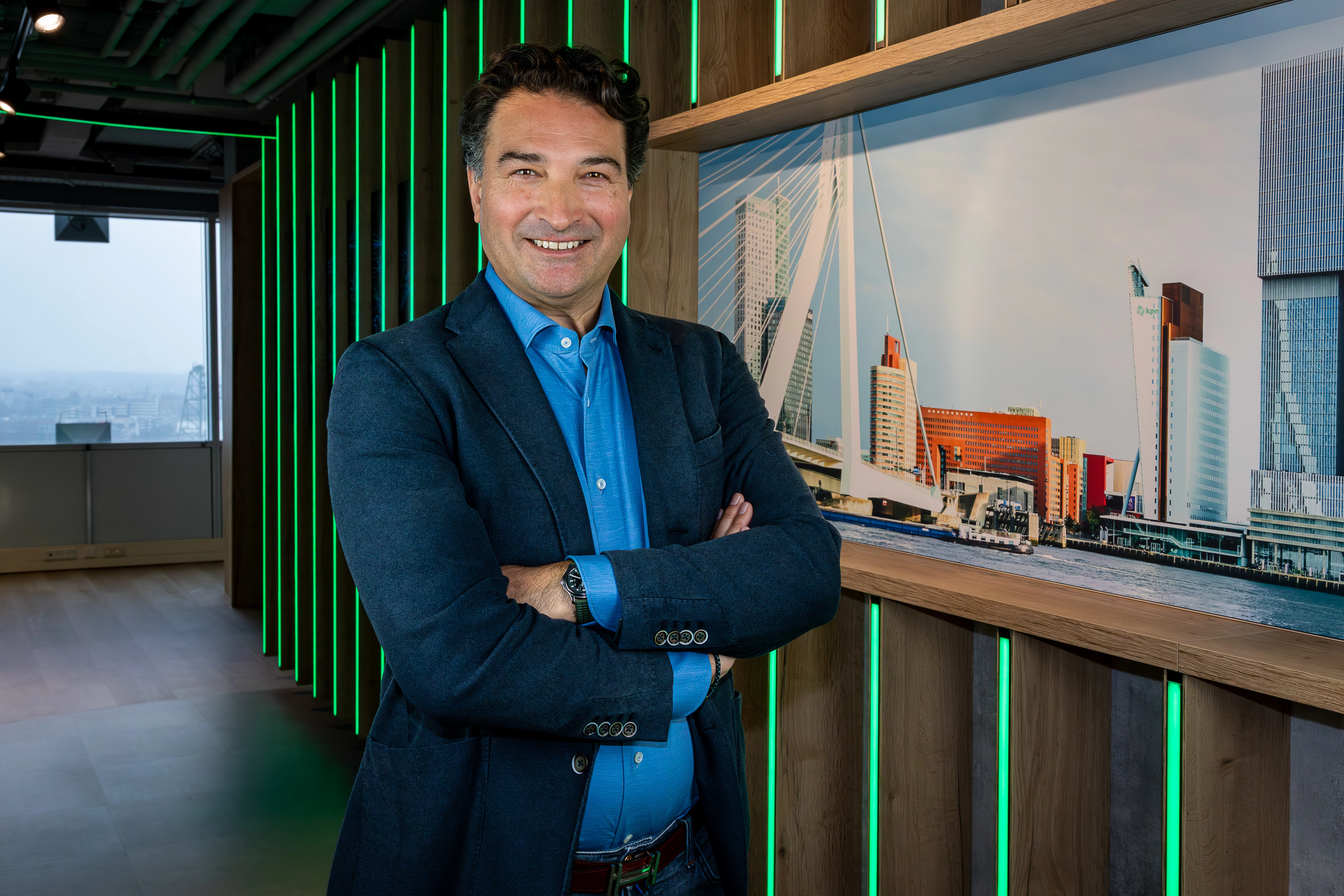 Michel van Wissen in kantoorpand
