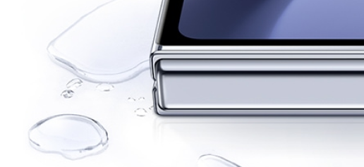 waterdruppels op de Samsung Galaxy Fold 5