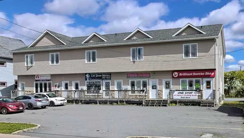 Lansdowne Plaza