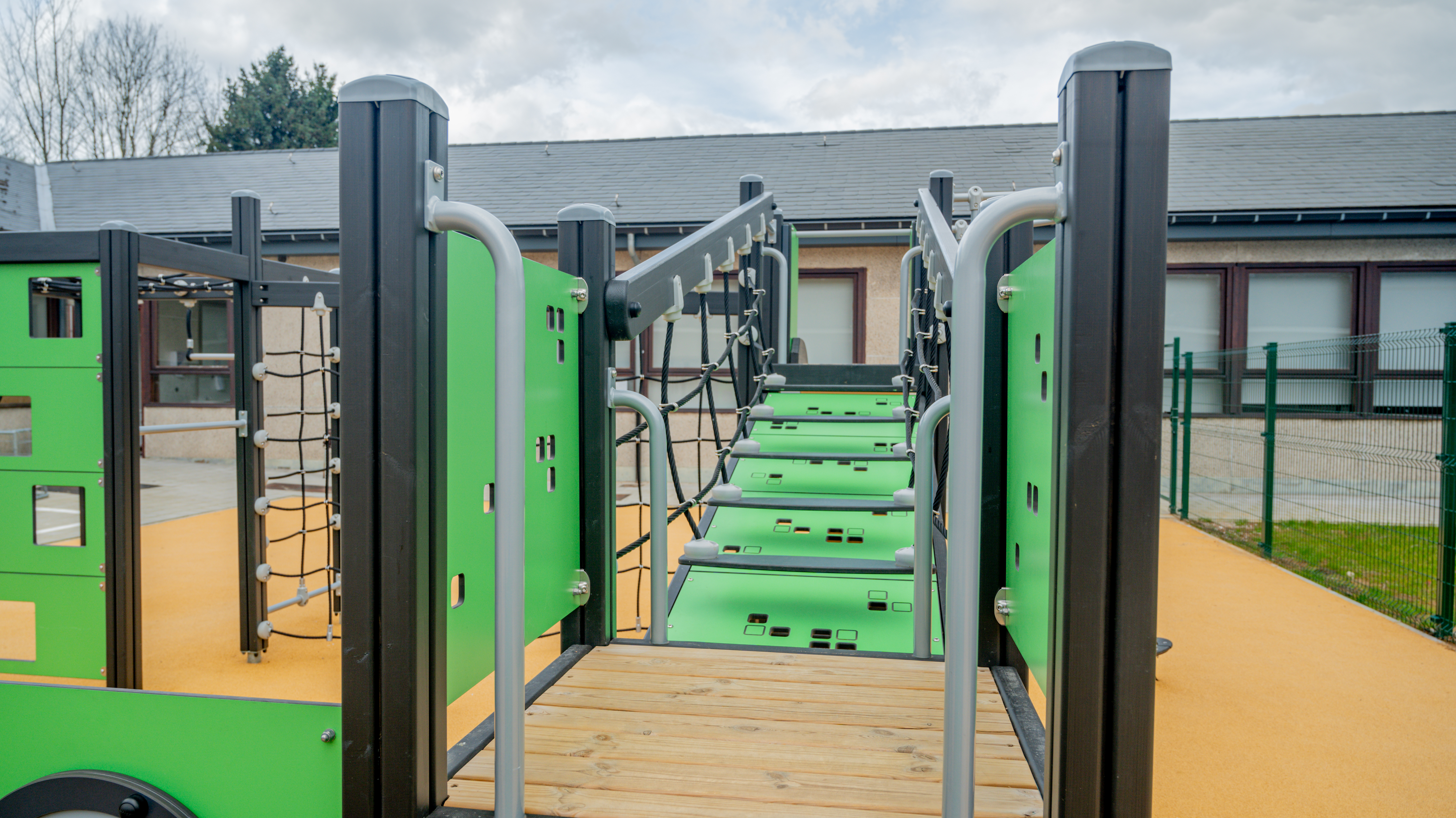 Heemschool+Neder+over+heembeek+(BE)-6 Inclusive playground | Heemschool Neder over Heembeek | Installed by Lappset Nederland