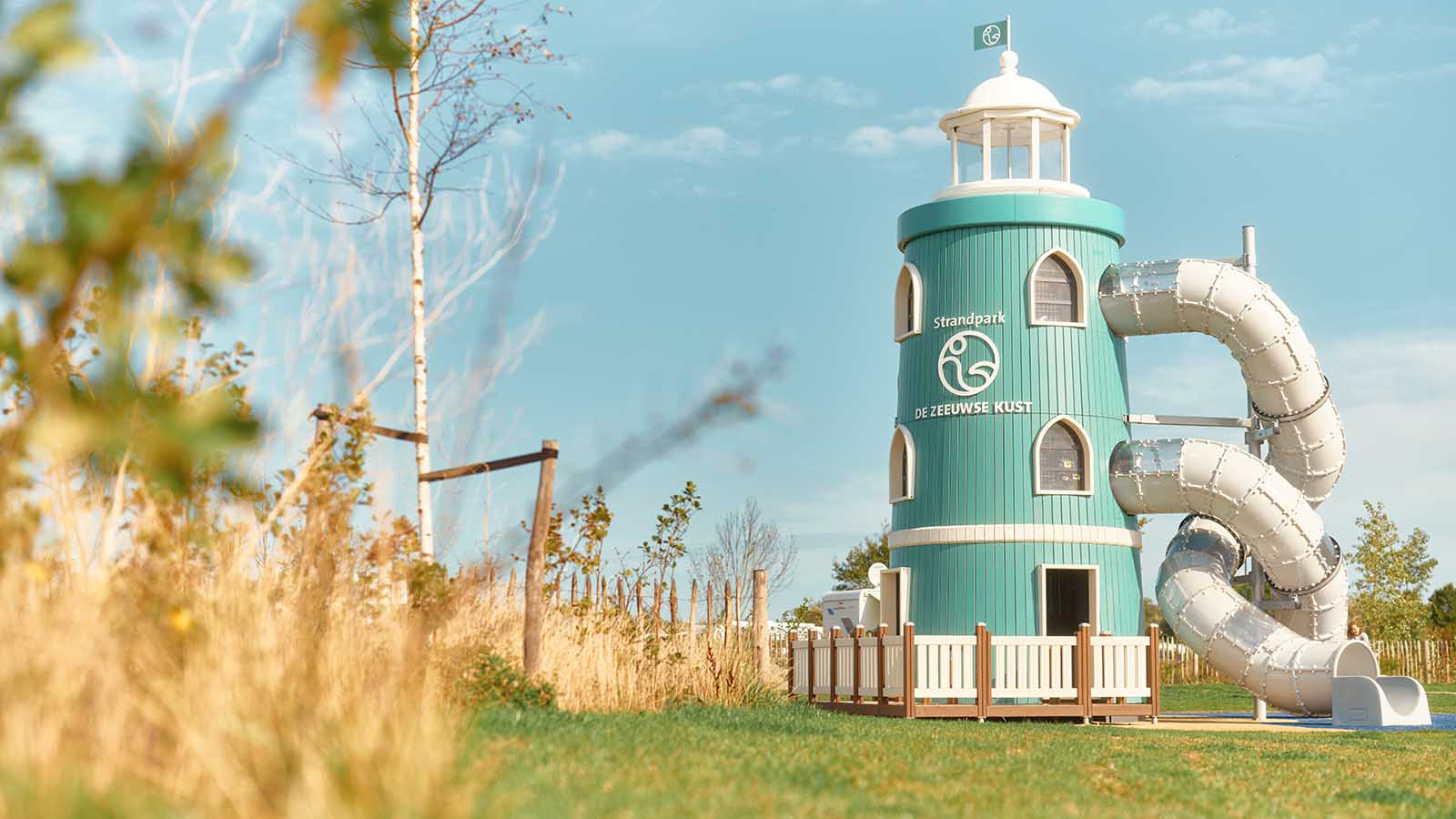 lappset-bespoke-playground-lighthouse-strandpark-1600-900-2