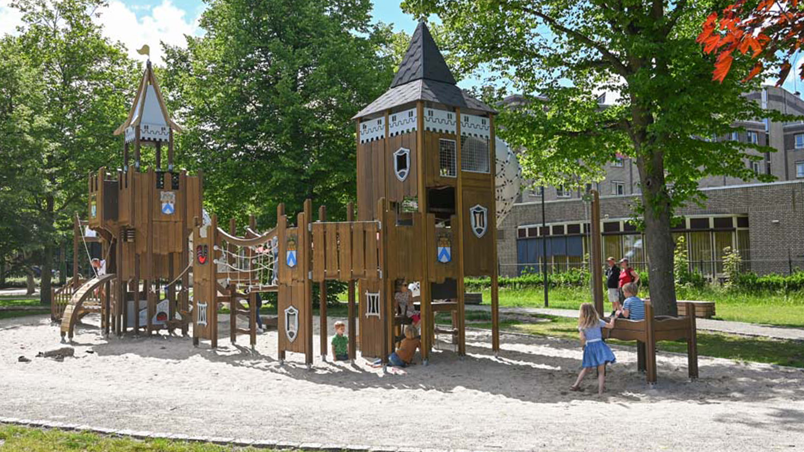 Un château de jeu à thème redonne vie à l’histoire aux Weert Pays-Bas