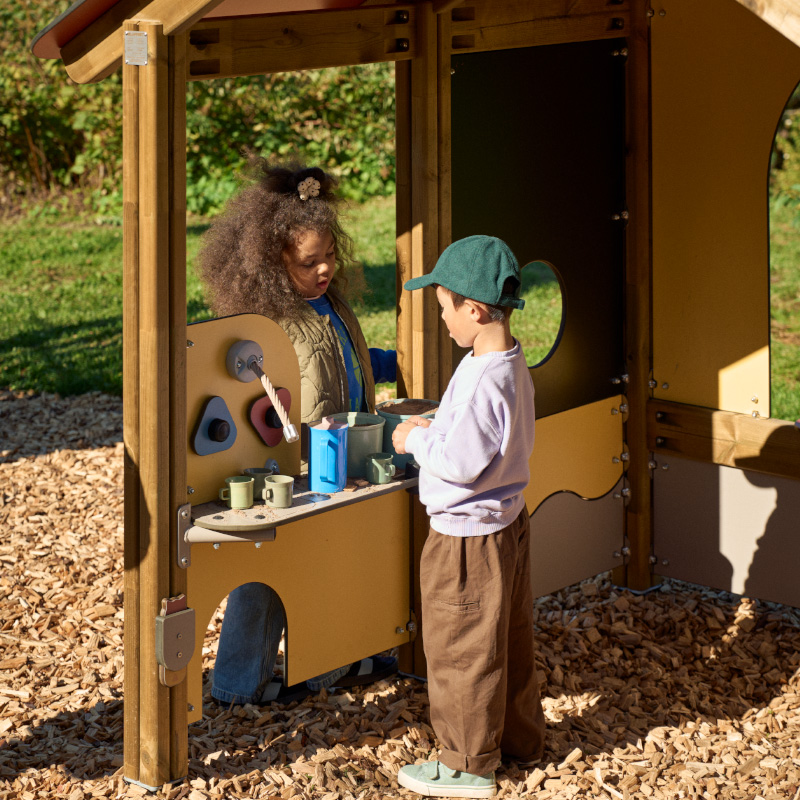 Prime playground at Marketta park text liftup shape