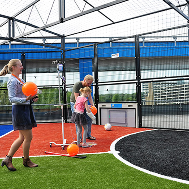 Alankomaissa sijaitsevassa lastensairaala Wilhelminassa liikuntapaikka on katolla