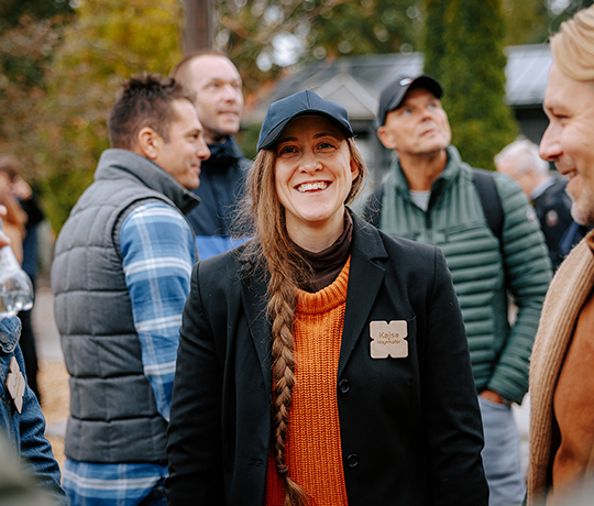 Kajsa Mayrhofen text liftup shape