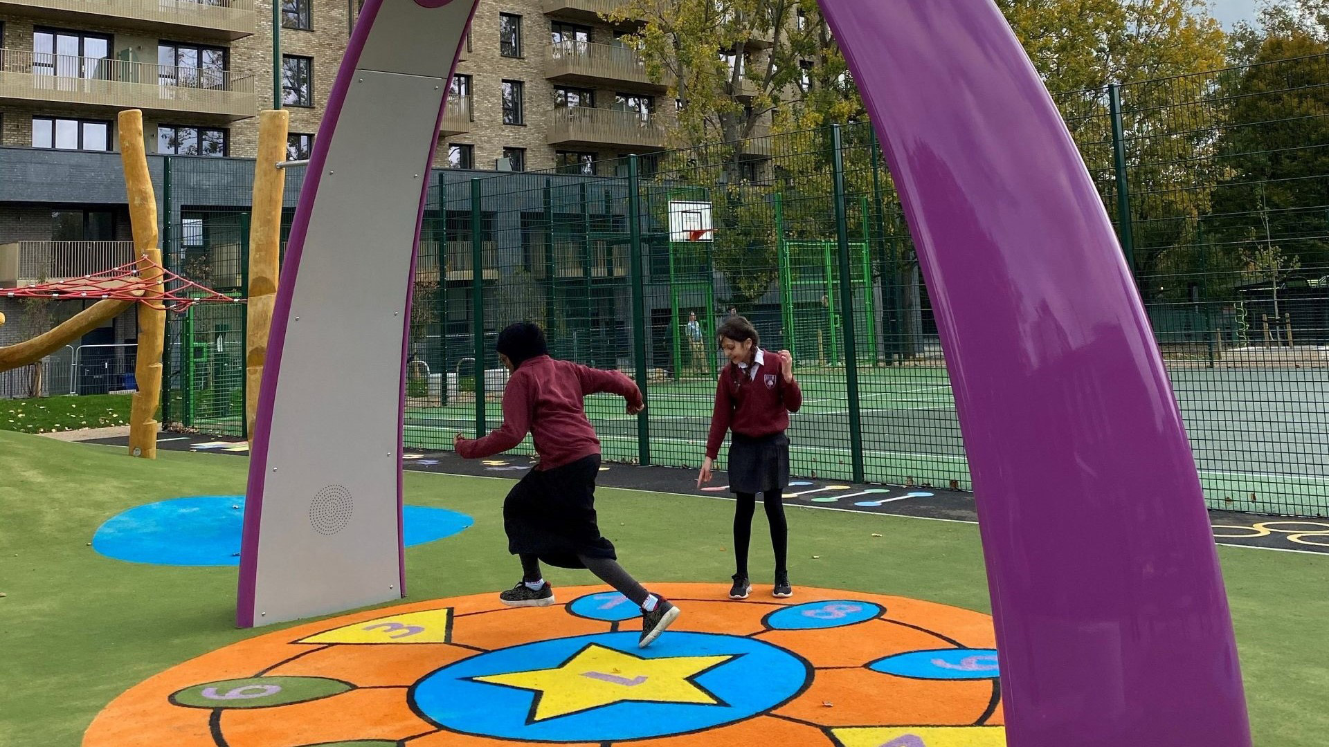 1232-UK-Sona-Bollo Brook Park-2020-207 1920x1080 Lappset Sona | London, United Kingdom | Jupiter Play & Leisure Ltd