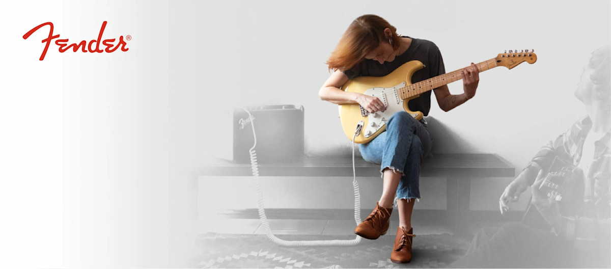 Up to $600 off and 5% cash back at Fender through Price.com