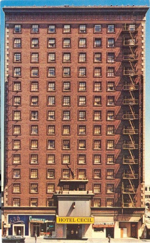 This 600-key high-rise hotel was recently deemed a historic-cultural monument by the Los Angeles City Council. As part of its renovation to new residential units and guest rooms, we are designing upgrades to the structure and building systems. An ornate ground floor lobby is the backdrop for a new bar and restaurant. At the rooftop, we are designing a new pool, bar and patio. We are the executive architect for this project, working with Marmol Radziner as design architect. 