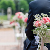 Hochzeitsdeko Fur Die Kirche Blumendeko Ideen Fur Die Kirche