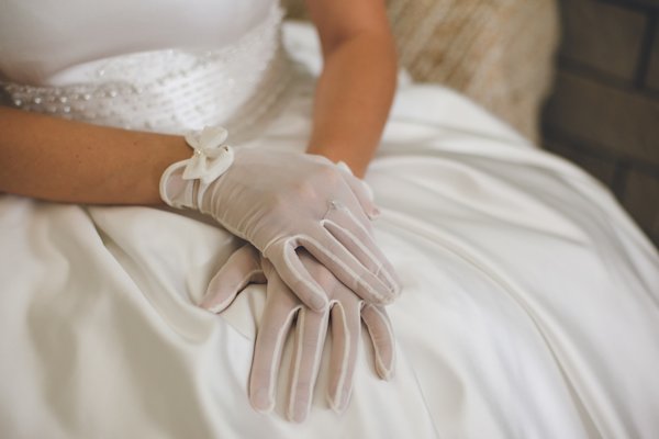 Hochzeitshandschuhe Woher Stammt Die Tradition