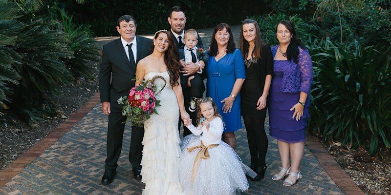 Elegante Kleider Fur Die Brautmutter Breuninger