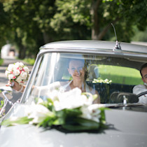 Moderne Deko Fur Den Hochzeitskonvoi