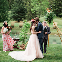 Hochzeitsbogen Als Hintergrund Der Trauung Ceremony Backdrop