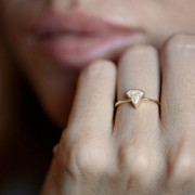 Verlobungsring An Welche Hand