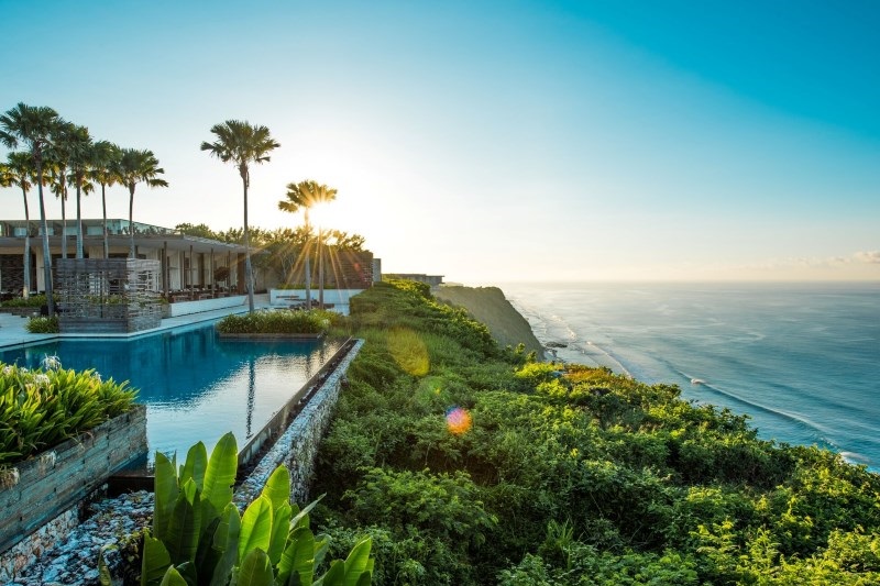 Eure Checkliste für gelungene Flitterwochen - Checkliste-Flitterwochen-Kliff-Alila-Villas-Bali - Alila Villas Uluwatu