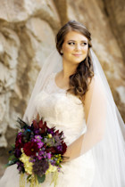 Brautfrisur Mit Schleier Und Blumen Haselnussblond Healthy