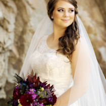 Brautfrisur Mit Schleier Und Blumen Haselnussblond Healthy