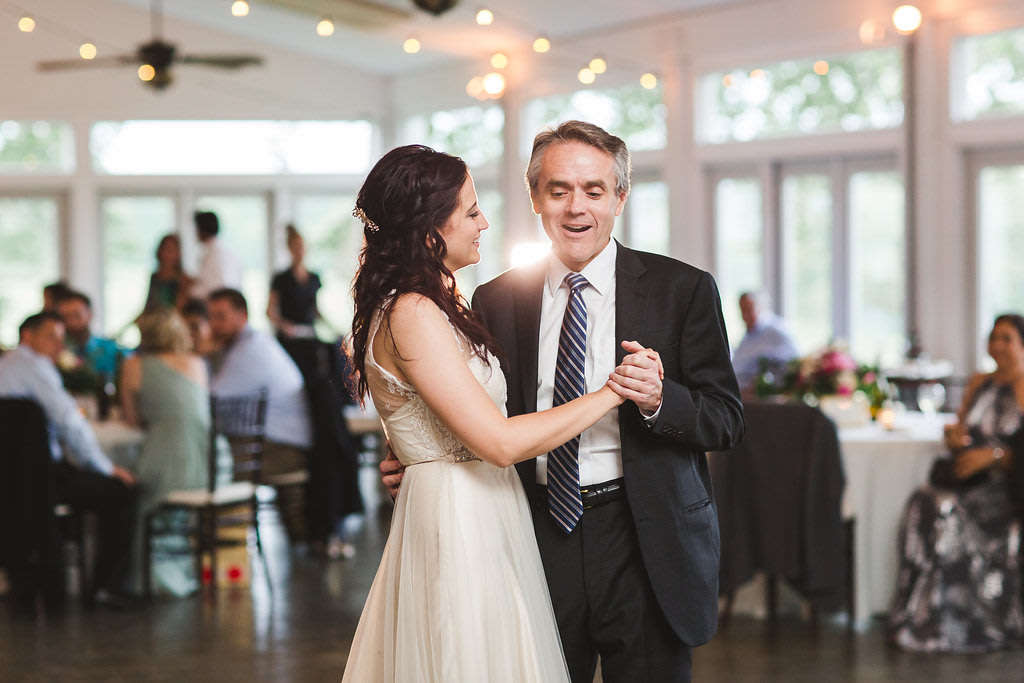 Hochzeitslieder Für Den Tanz Des Brautvaters Mit Seiner Tochter