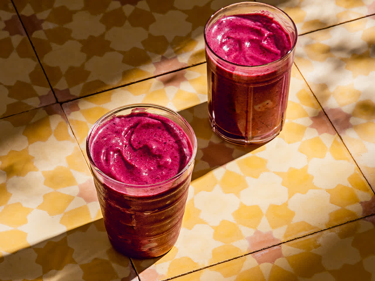 Mixed Berry Açaí Smoothie