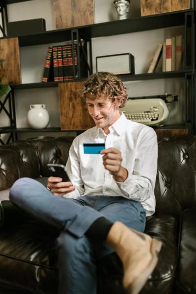 guywithcreditcard