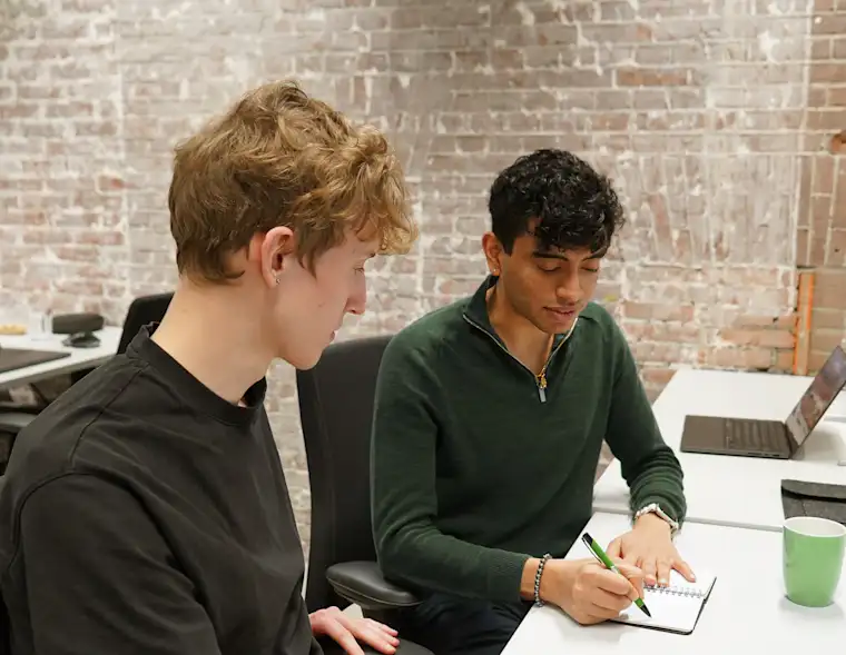 Adi&Augustas-Option-1