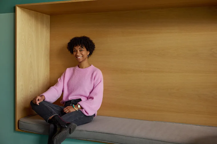 IFY ProffesionalInd-Header 02