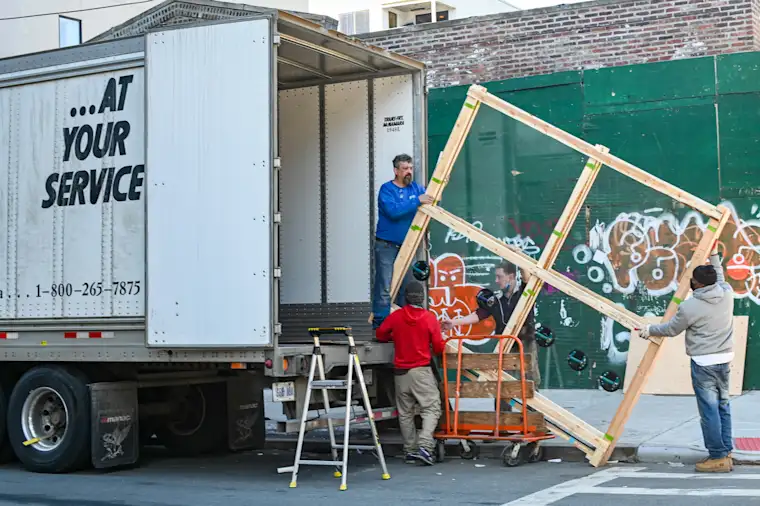 Mover - Van