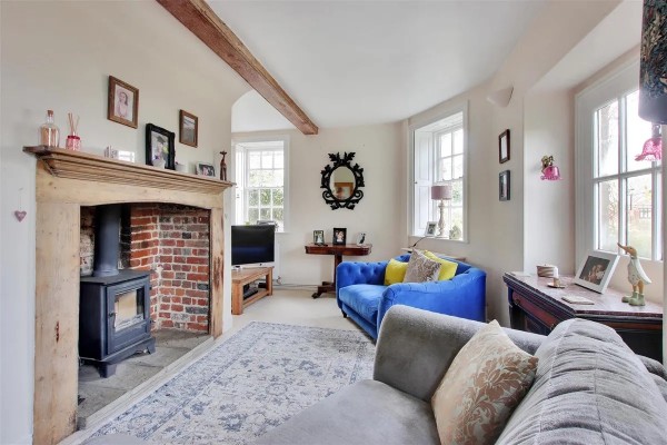 Two-bed house, Sevenoaks, £935,000 - interior