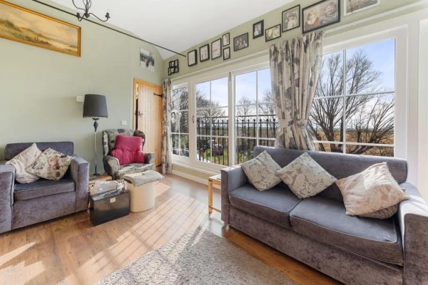 One-bedroom house, Peterborough, £290,000 - interior