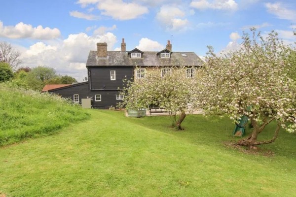 Six-bedroom farmhouse in Leighton Buzzard with swimming ponds, £1.6m