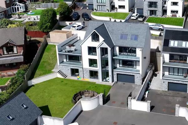 Five-bed detached home, Swansea - £1.050m - exterior