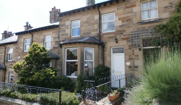 Stone fronted terraced house in Alnwick