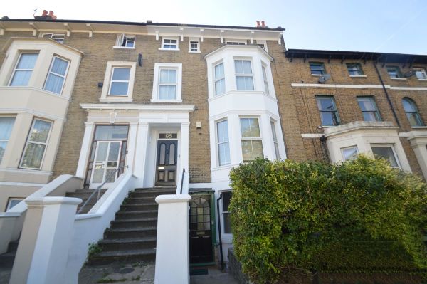 2 bed apartment for sale in Plumstead