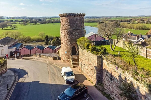 One-bed house, Ross-on-Wye, £390,000