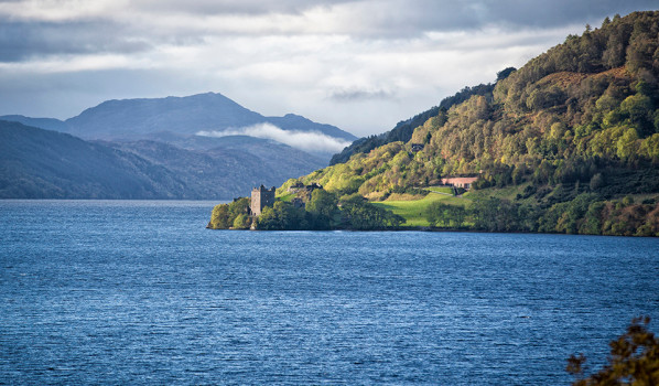 Urquhart castle in Loch Ness