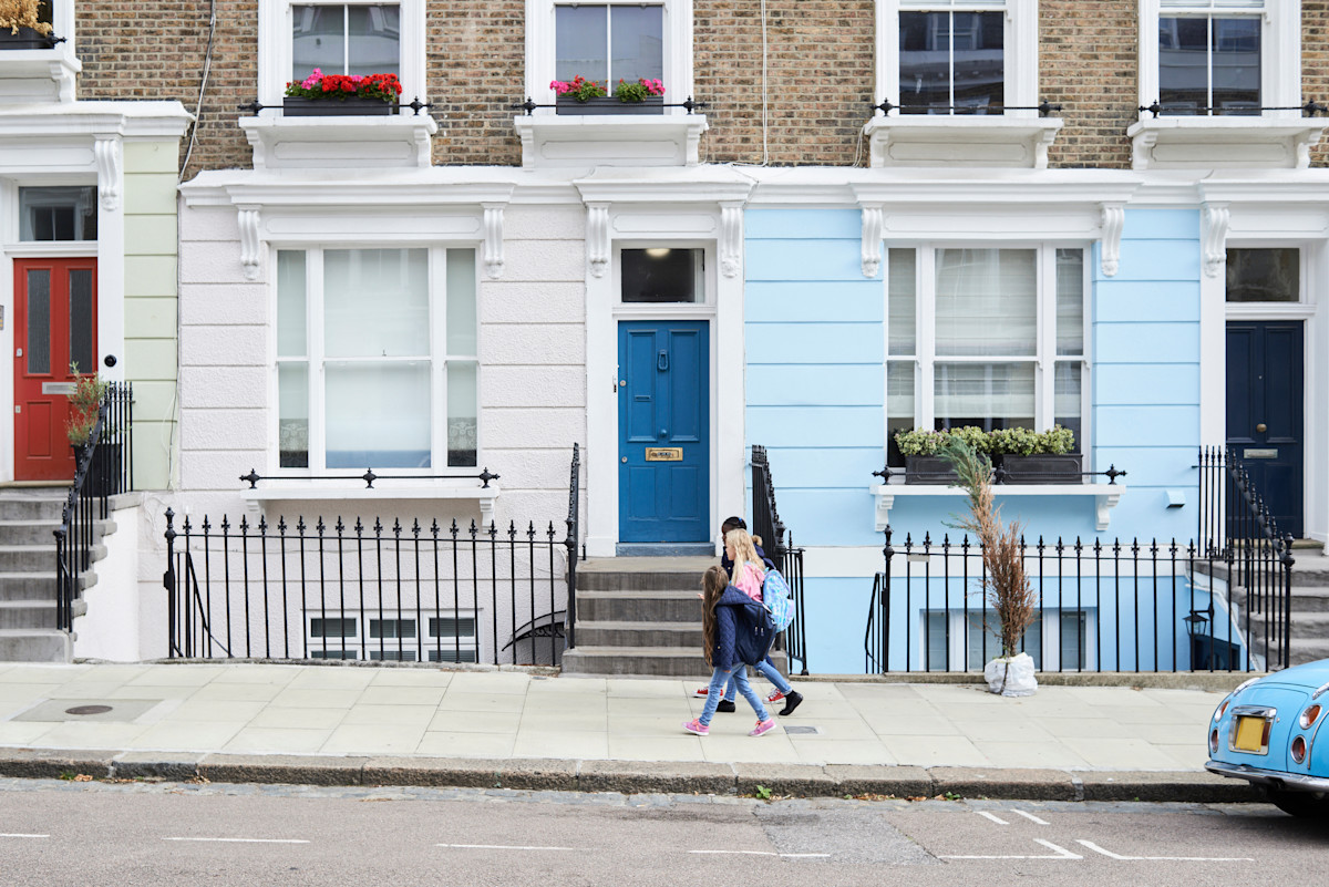 Are UK house prices falling in September 2023? Zoopla