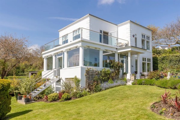 4-bed detached house, Shanklin, Isle of Wight, £695,000