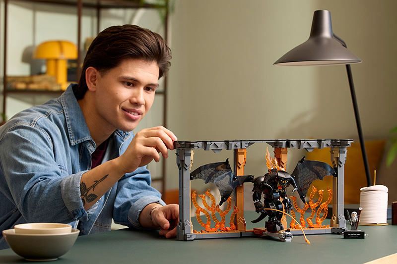 LEGO Icons 10367 Der Herr der Ringe: Balrog Bücherstütze