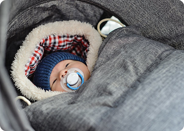 https://images.ctfassets.net/02w689tjbcwo/4Mumbd8i76RcYINy0Avnjr/0ca2f01332df5bc2f3426004ff546cfa/pushchair-newborn-v3.jpg