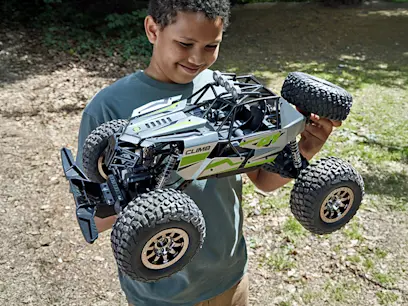 Voiture télécommandée Titan Crawler