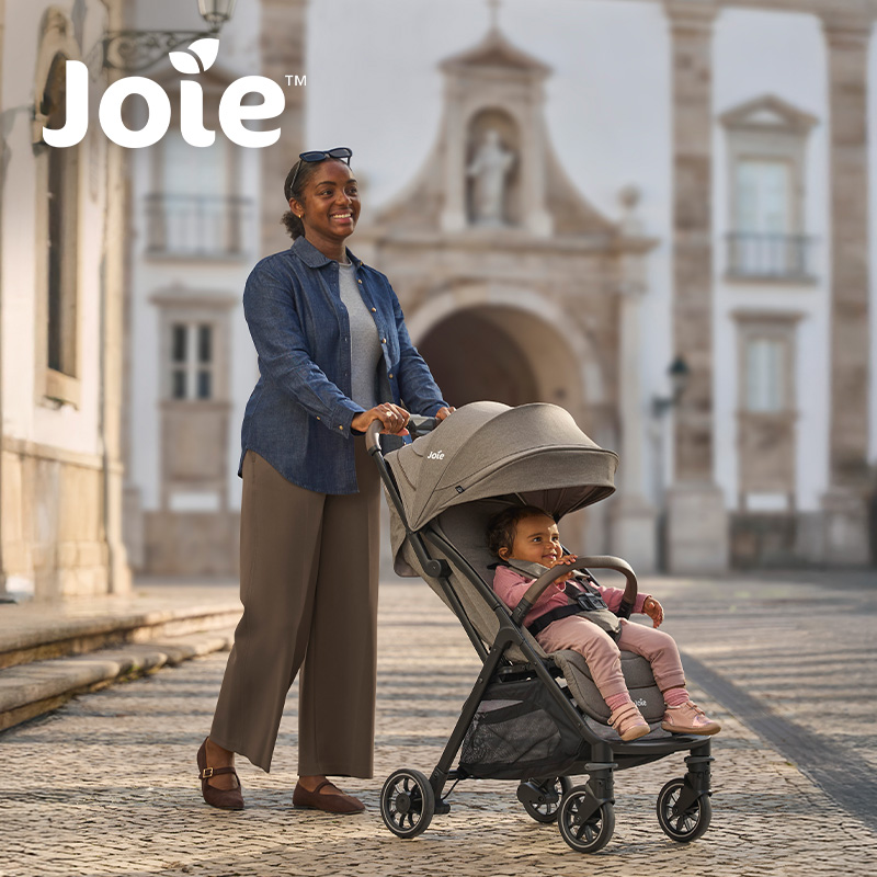 Joie Elin Compact Stroller Maple on the outdoor background