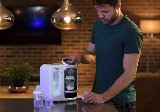 Breast Pumps & Baby Bottles