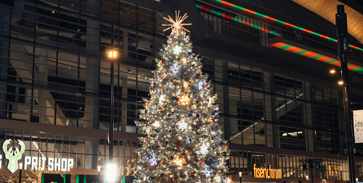 113th Annual City of Milwaukee Christmas Tree Lighting