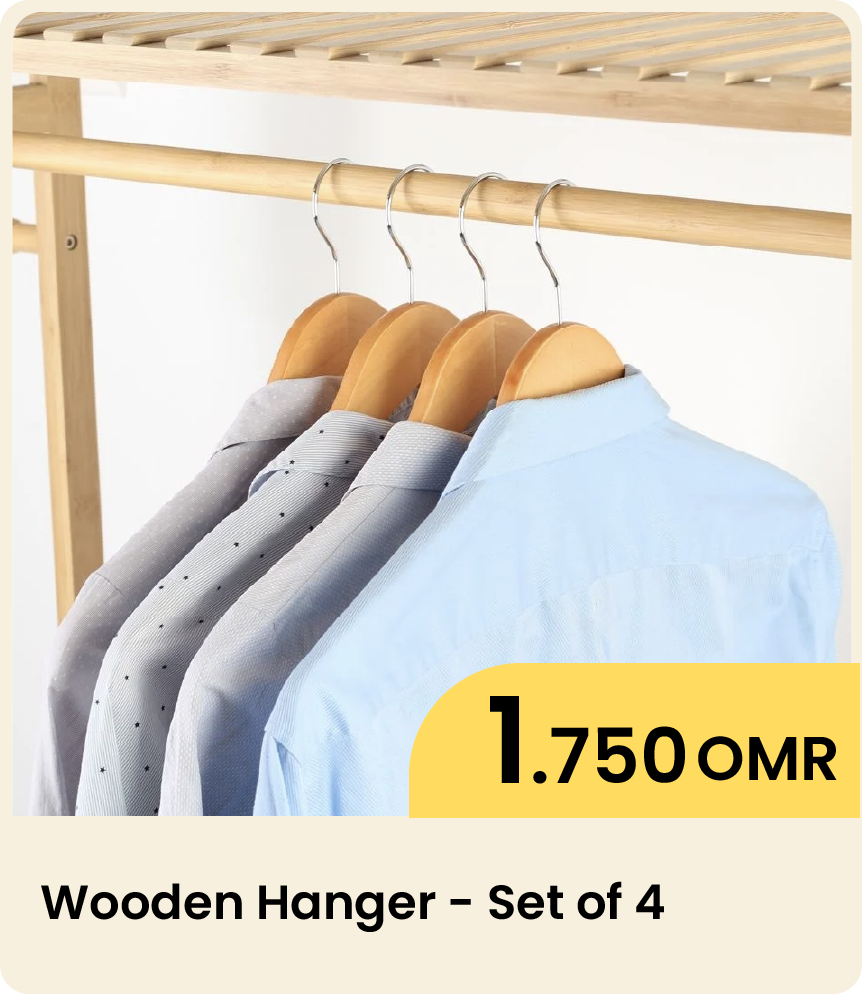 CBY - OM - Wooden Hanger 4 Set