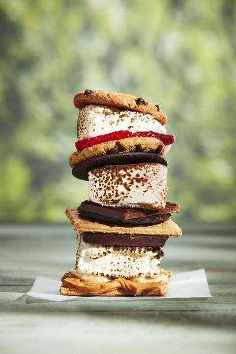 3 S'mores stacked